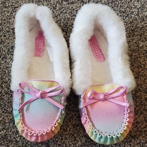 Seychelles Rainbow Faux Fur Lined Slippers, Sz 1 (Like new!)